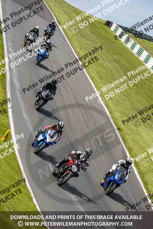 cadwell no limits trackday;cadwell park;cadwell park photographs;cadwell trackday photographs;enduro digital images;event digital images;eventdigitalimages;no limits trackdays;peter wileman photography;racing digital images;trackday digital images;trackday photos